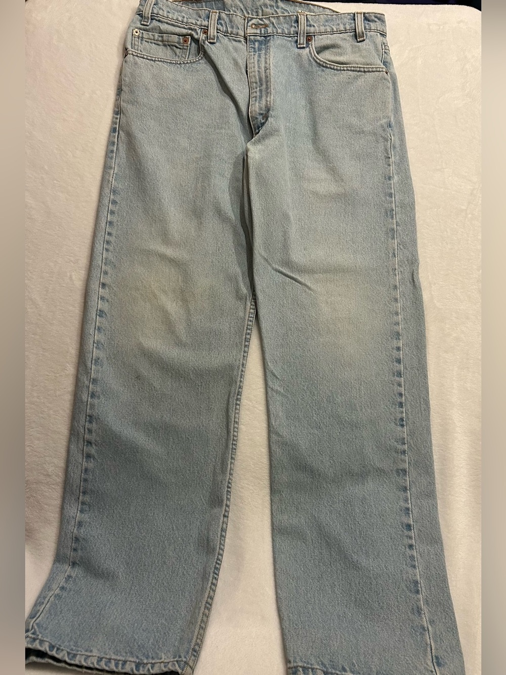 Vintage Levi's 505 Men's Regular Fit Straight Leg Light Wash Blue Denim Jeans